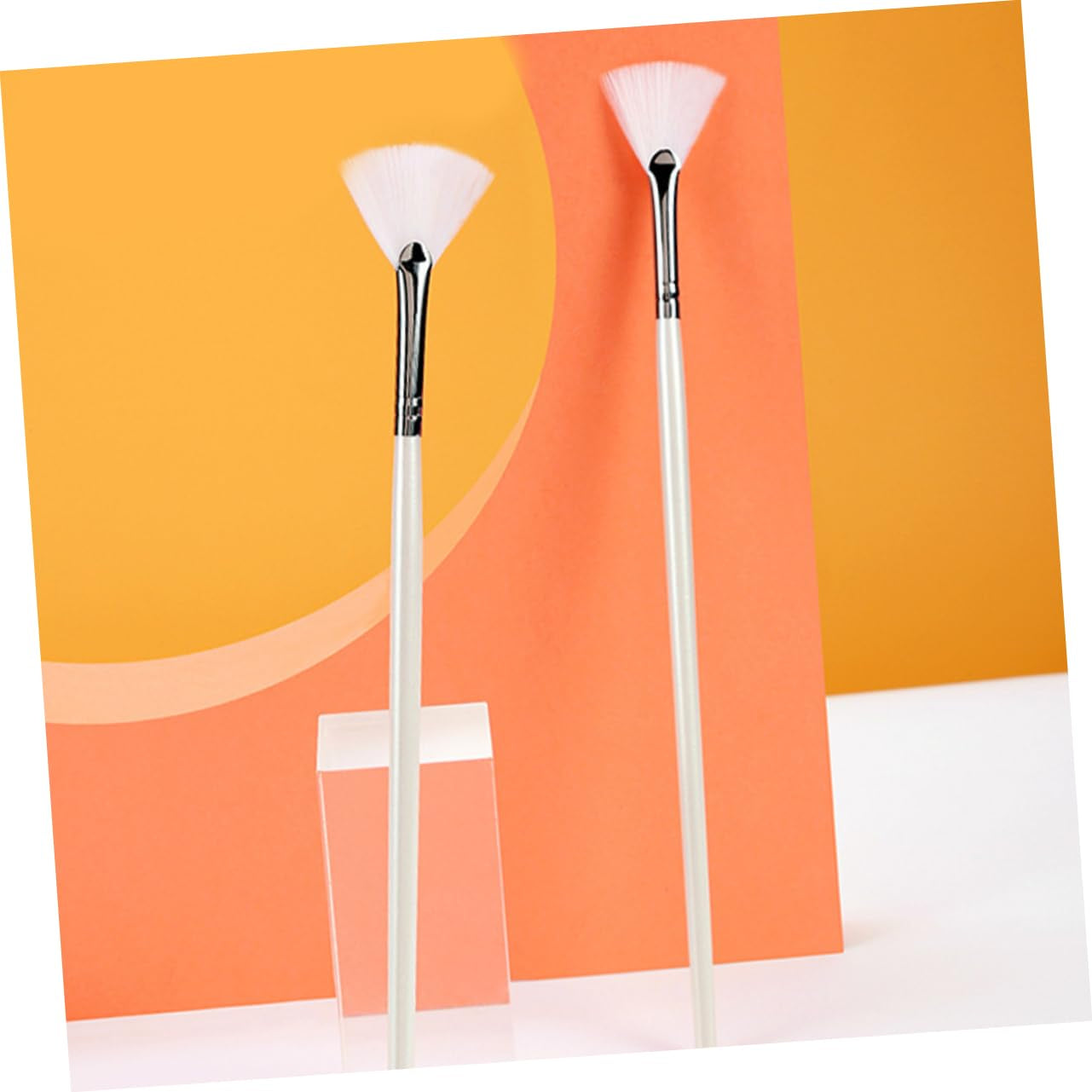 6Pcs Fan Shaped Facial Mask Brush Cosmetic Brush Facial Applicator Applicator Brush Chemical Peel Brush Facial Mask Brushes Makeup Brushes Face Mask White Wooden Handle